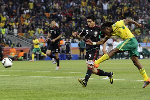 تكرار لقاء الافتتاح.. كيف انتهى مشوار المكسيك وجنوب أفريقيا في كأس العالم 2010؟